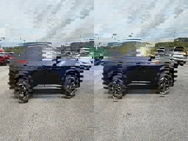 New 2026 Nissan Rogue SV w/ SV Premium Package image 4