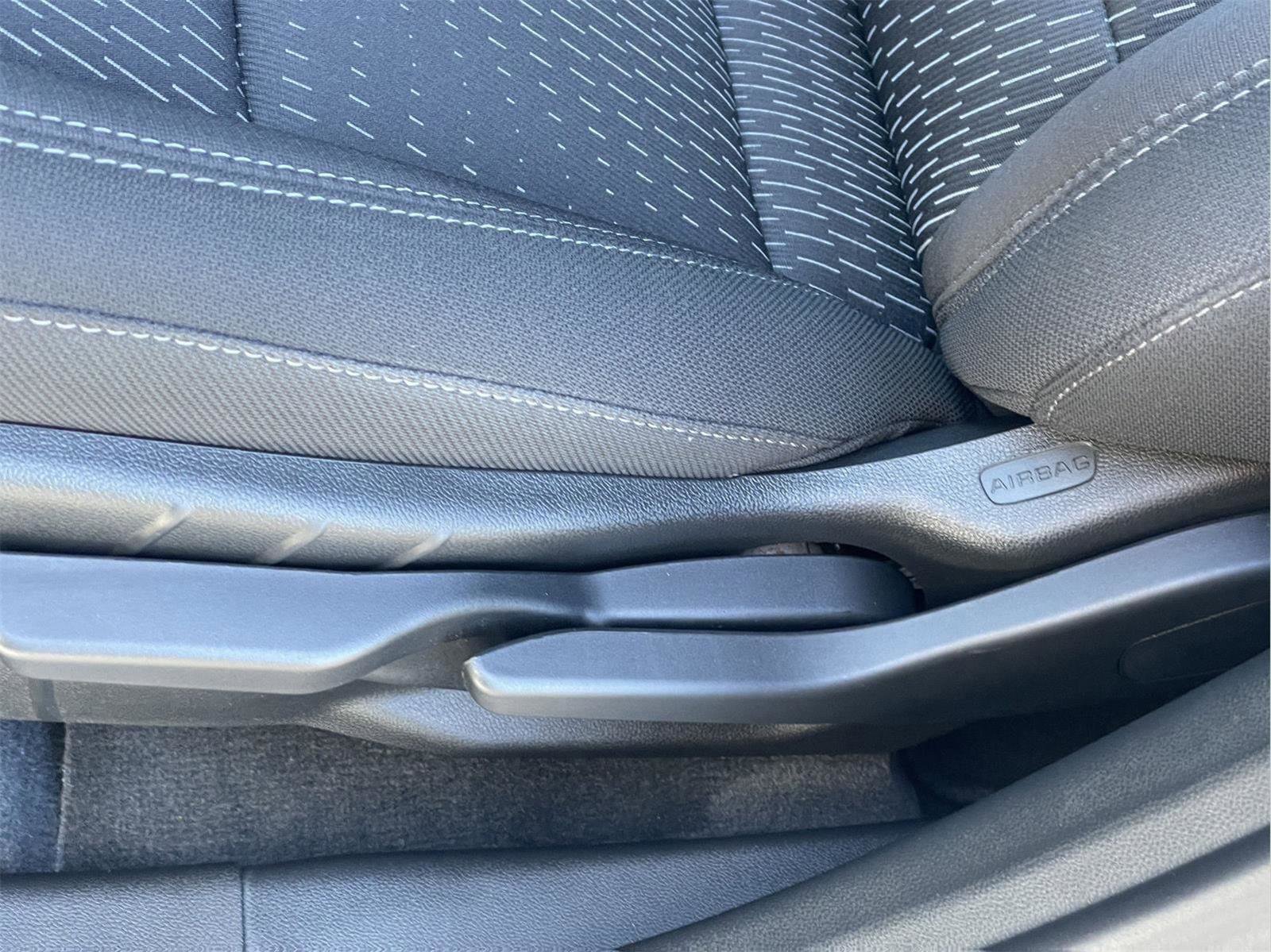 Used 2026 Chevrolet Equinox LT w/ Midnight Edition image 23