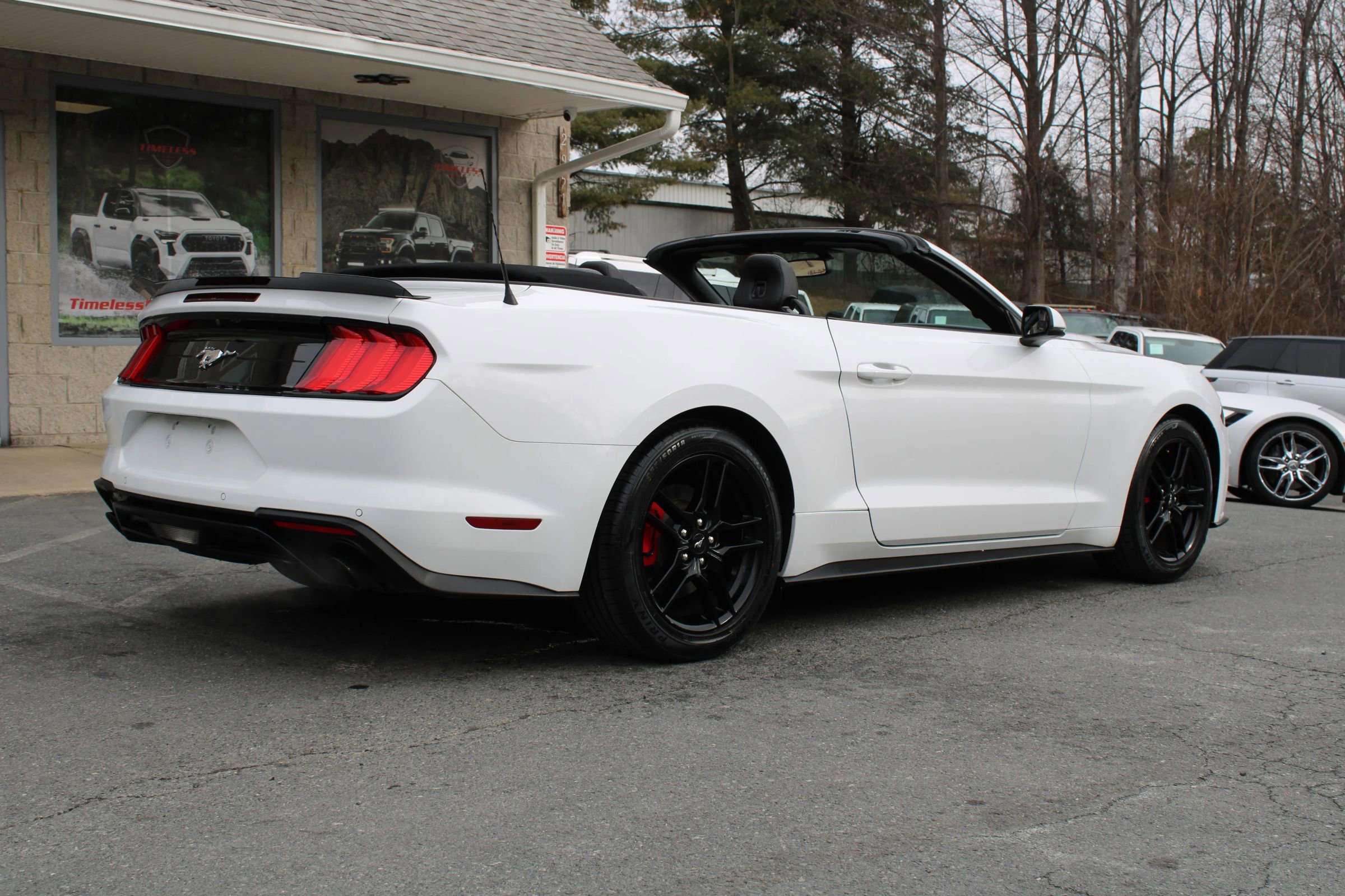 Used 2019 Ford Mustang Premium image 31