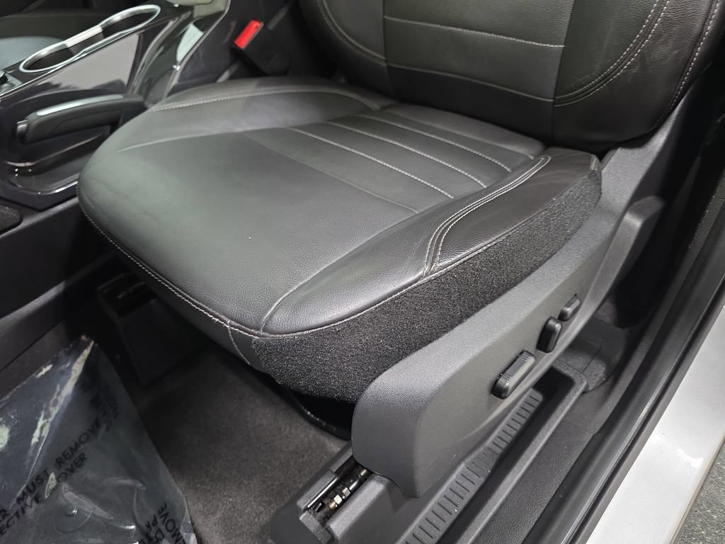 Used 2014 Ford Escape Titanium AWD/4WD image 27