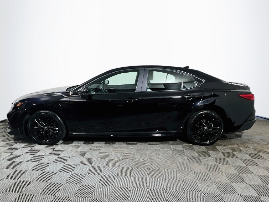 Certified 2026 Toyota Camry SE FWD image 4