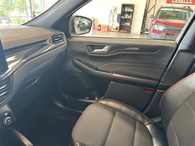 Used 2023 Ford Escape ST-Line Select w/ Tech Pack #1 AWD/4WD image 25
