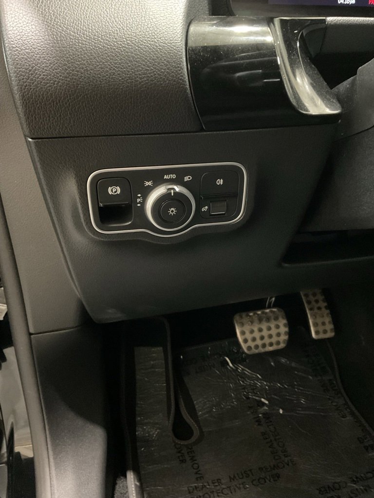 Used 2024 Mercedes-Benz GLA 250 image 8