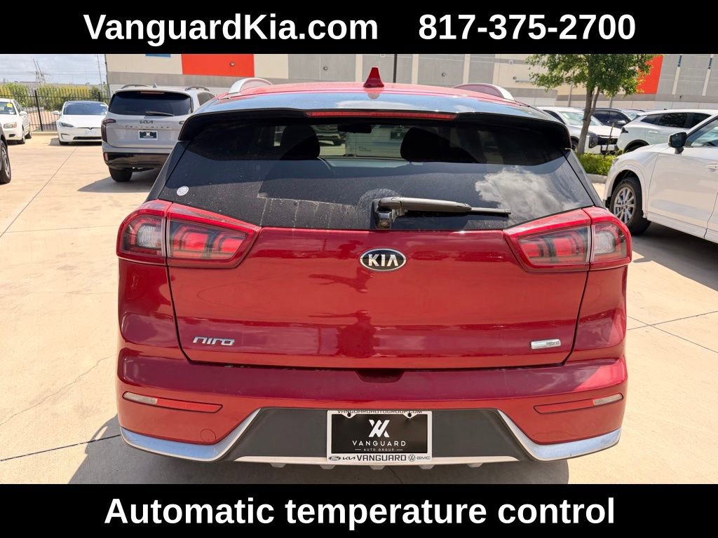Used 2018 Kia Niro LX image 3