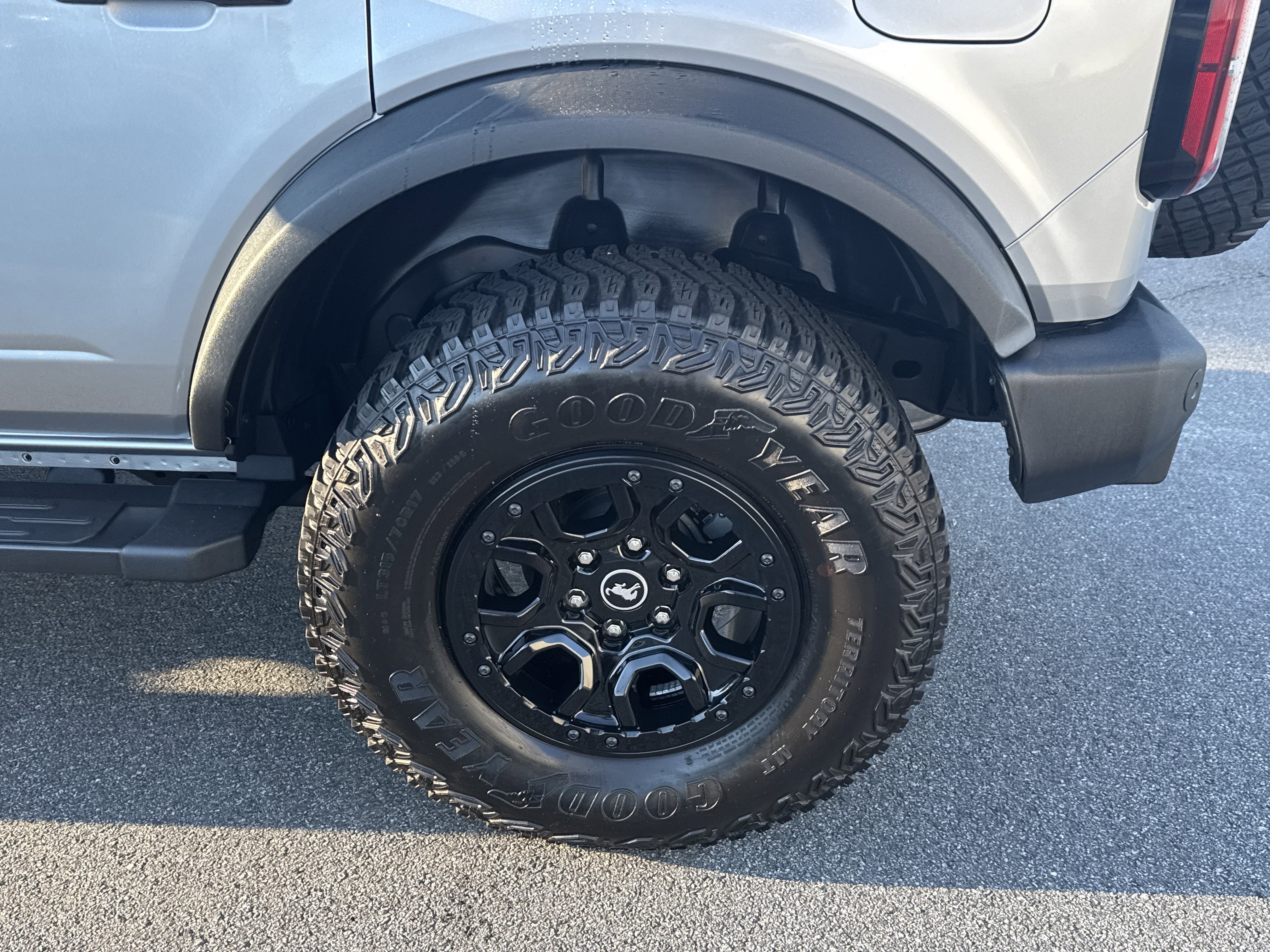 Used 2022 Ford Bronco Wildtrak image 13