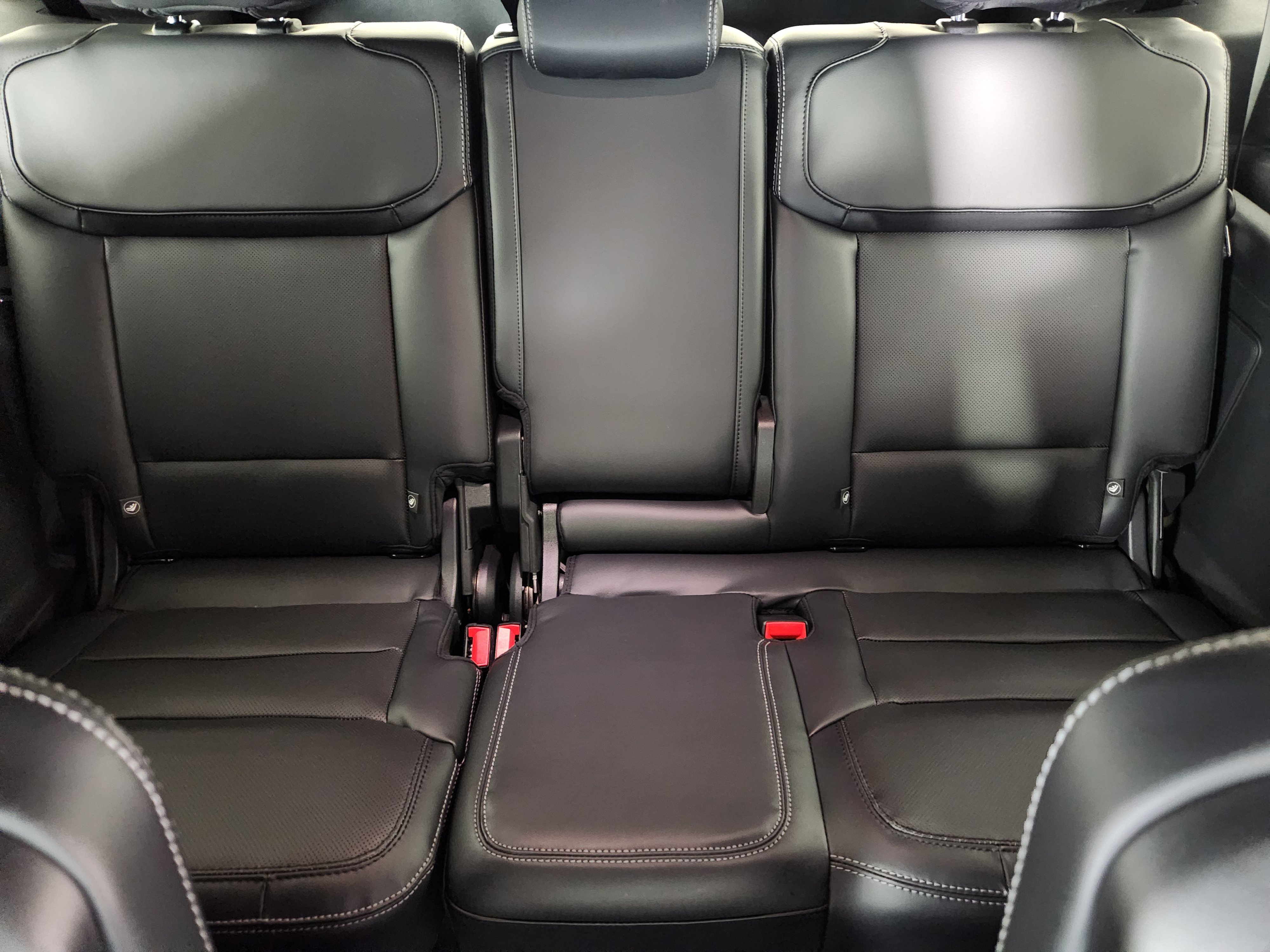 New 2026 Ford Expedition Max Platinum w/ Stealth Appearance Package image 15