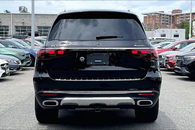 Used 2026 Mercedes-Benz GLS 450 4MATIC image 3