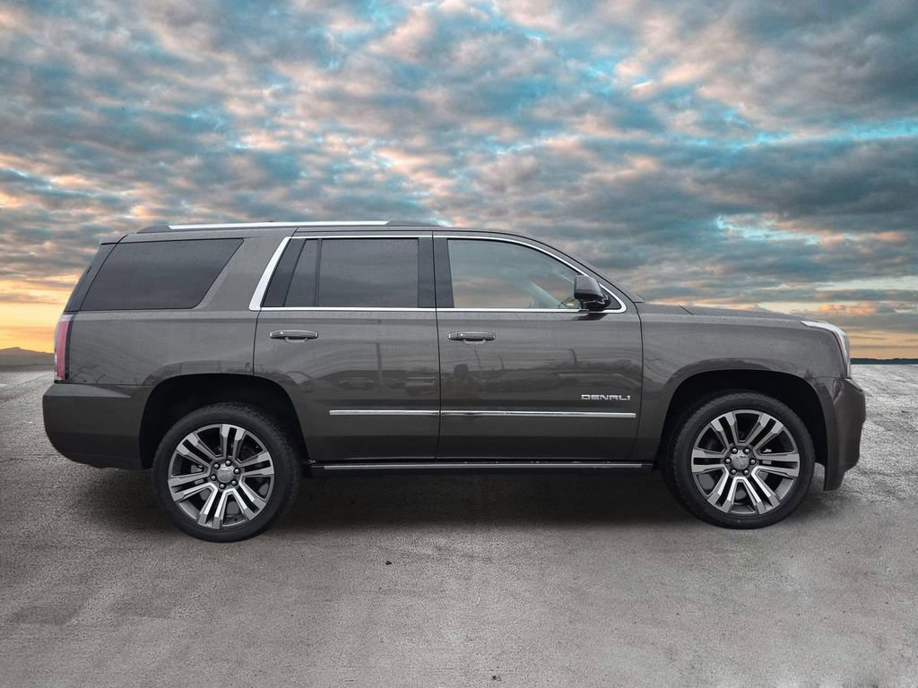 Used 2019 GMC Yukon Denali w/ Denali Ultimate Package image 10