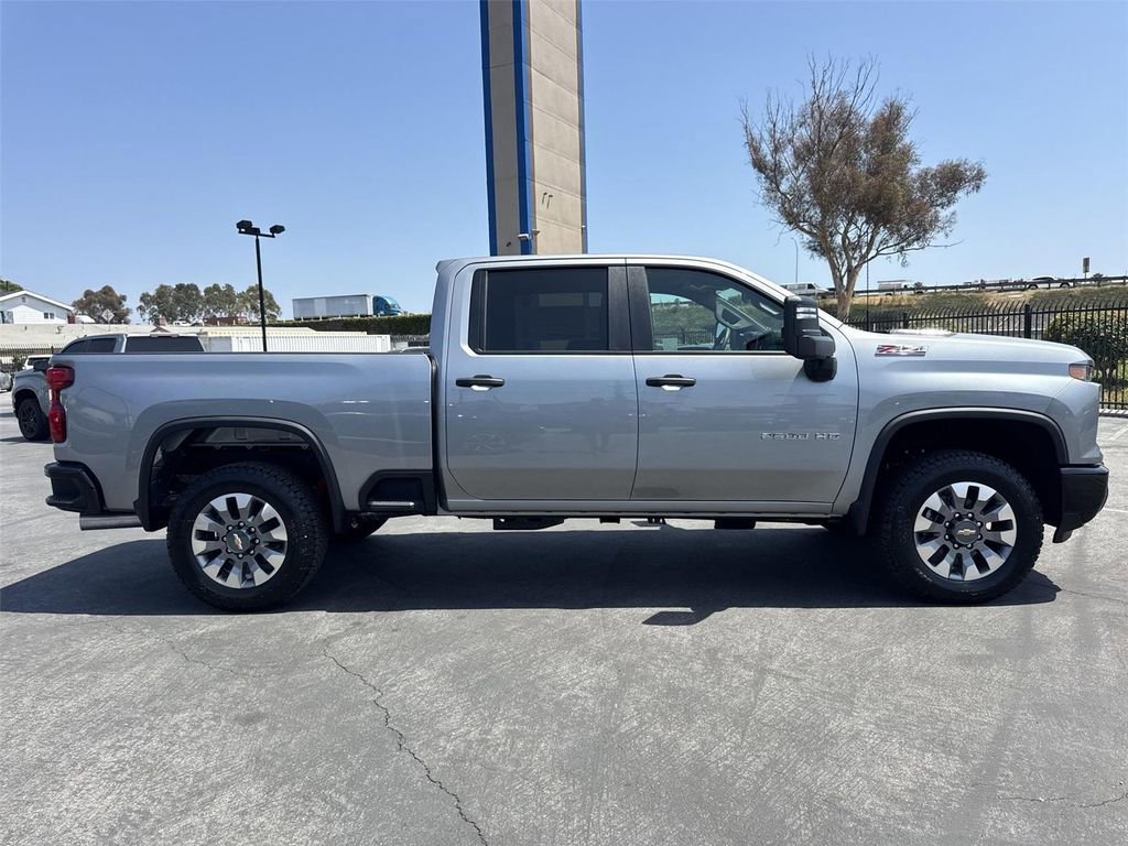 New 2026 Chevrolet Silverado 2500 Custom w/ Custom Value Package AWD/4WD image 4