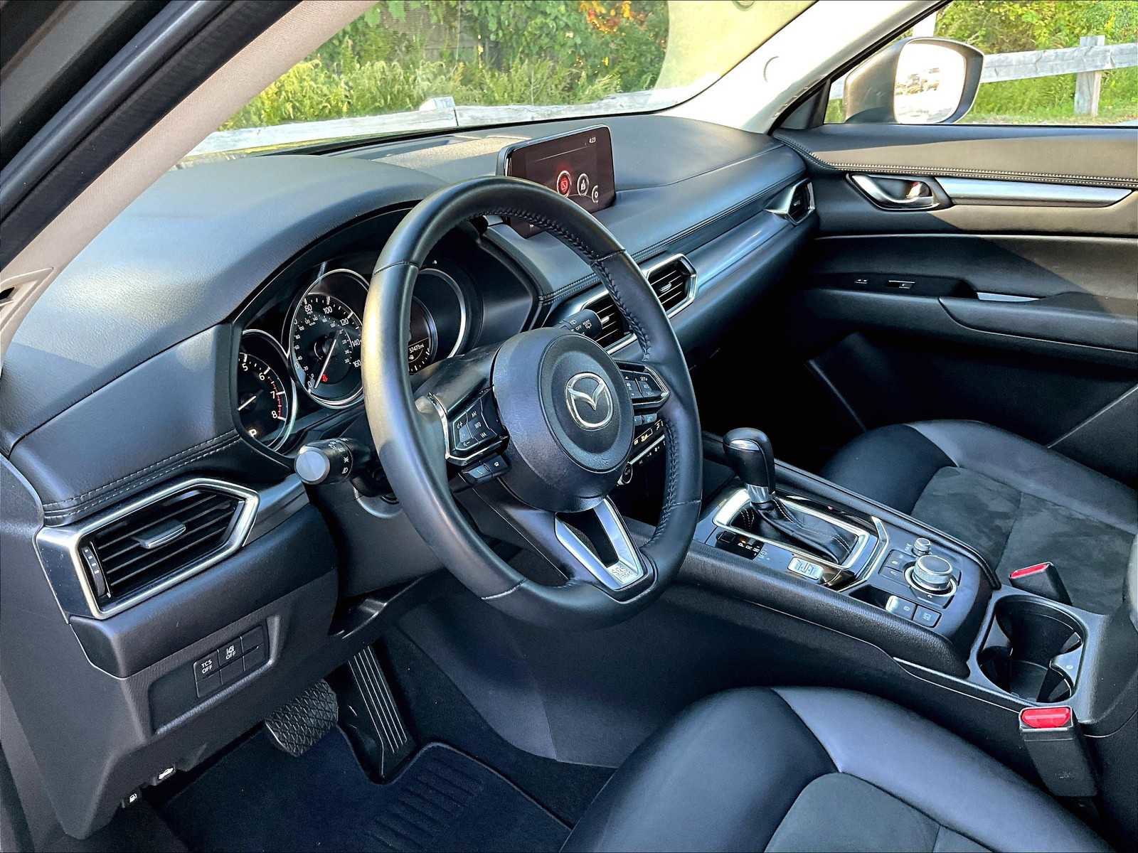 Used 2020 MAZDA CX-5 Touring image 8