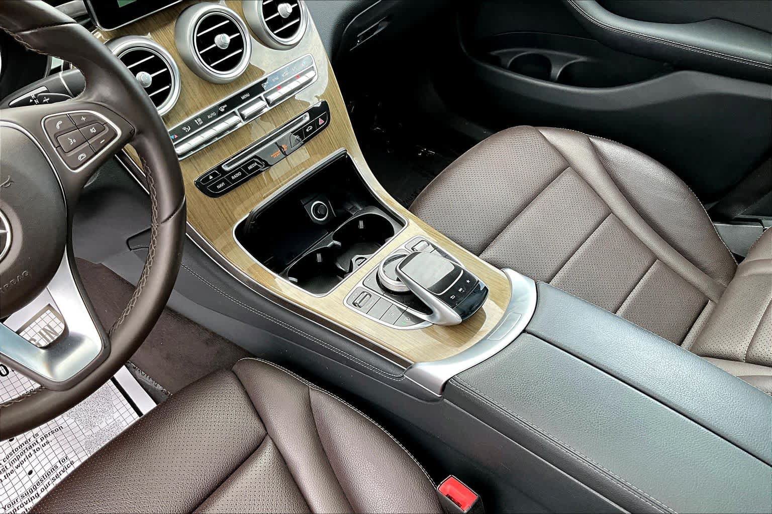 Used 2017 Mercedes-Benz GLC 300 4MATIC image 17