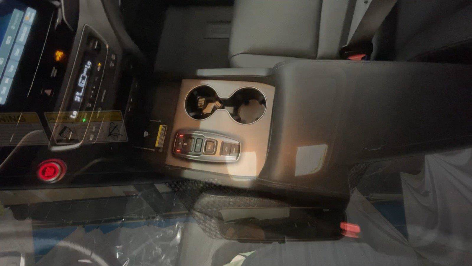 Certified 2024 Honda Passport EX-L image 33