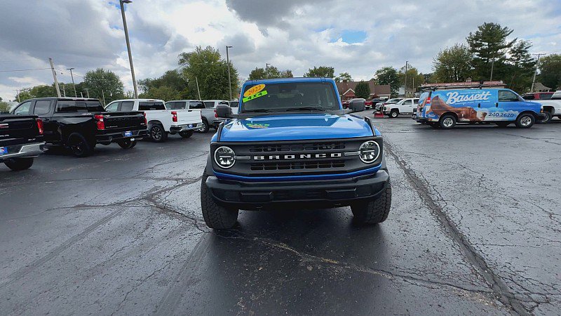 Used 2022 Ford Bronco 2-Door image 3