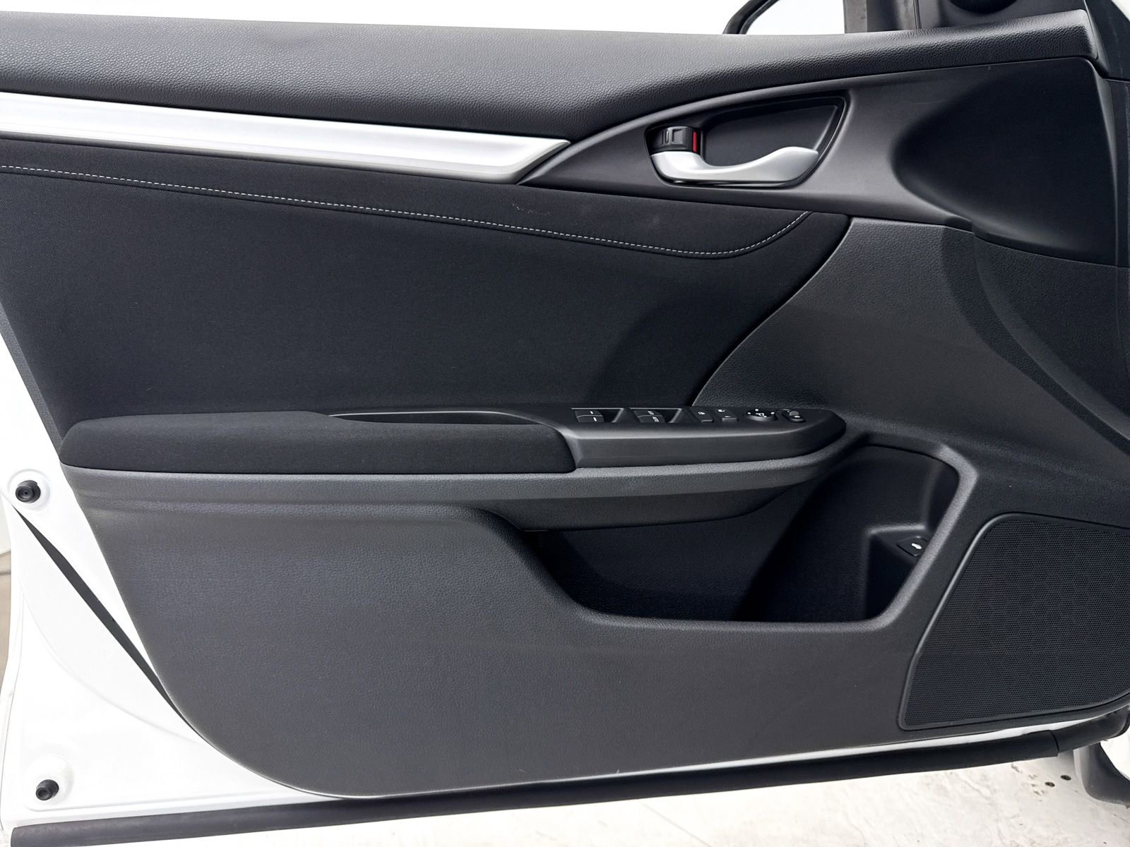 Used 2018 Honda Civic EX-T image 26