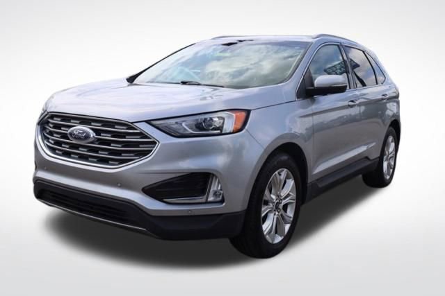 Used 2020 Ford Edge Titanium image 5