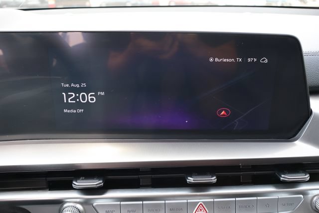 Used 2025 Kia Telluride S FWD image 13