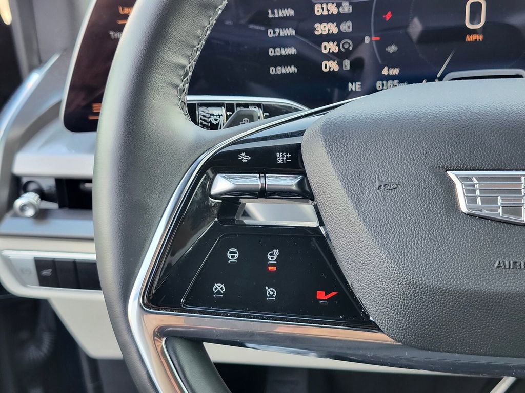 Used 2026 Cadillac Vistiq Luxury image 28