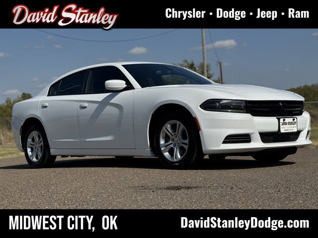 Used 2022 Dodge Charger SXT w/ Leather Interior Group