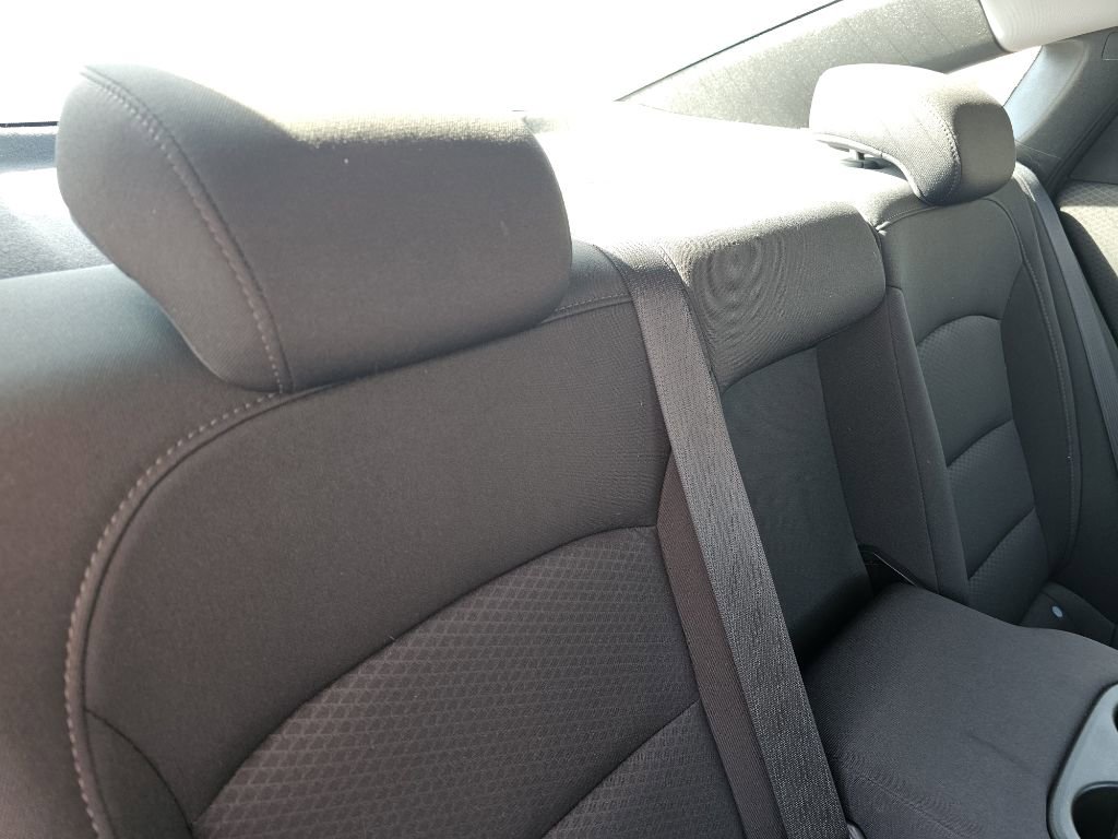 Used 2018 Chevrolet Malibu LS image 32