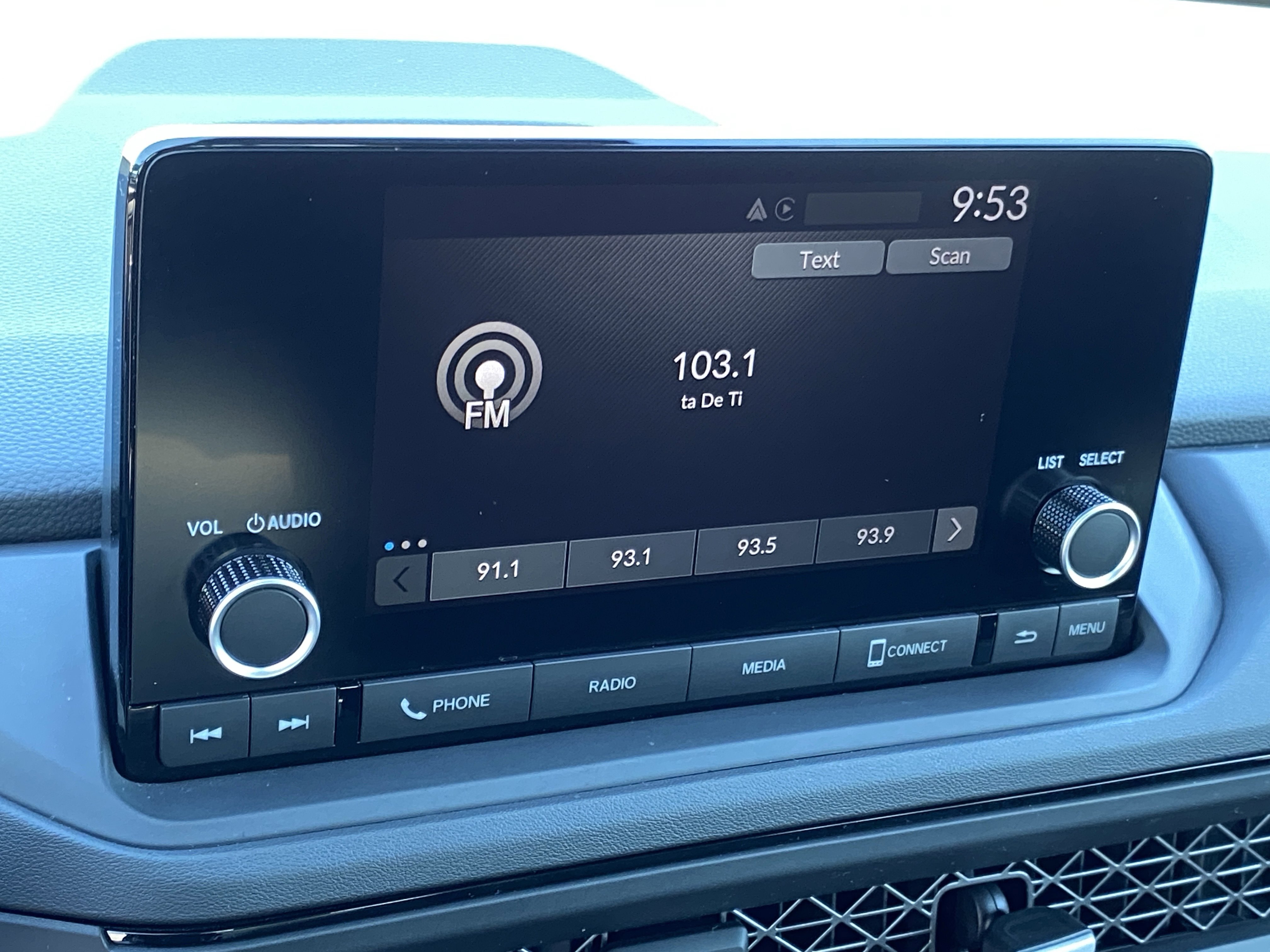 Certified 2025 Honda Accord SE image 20