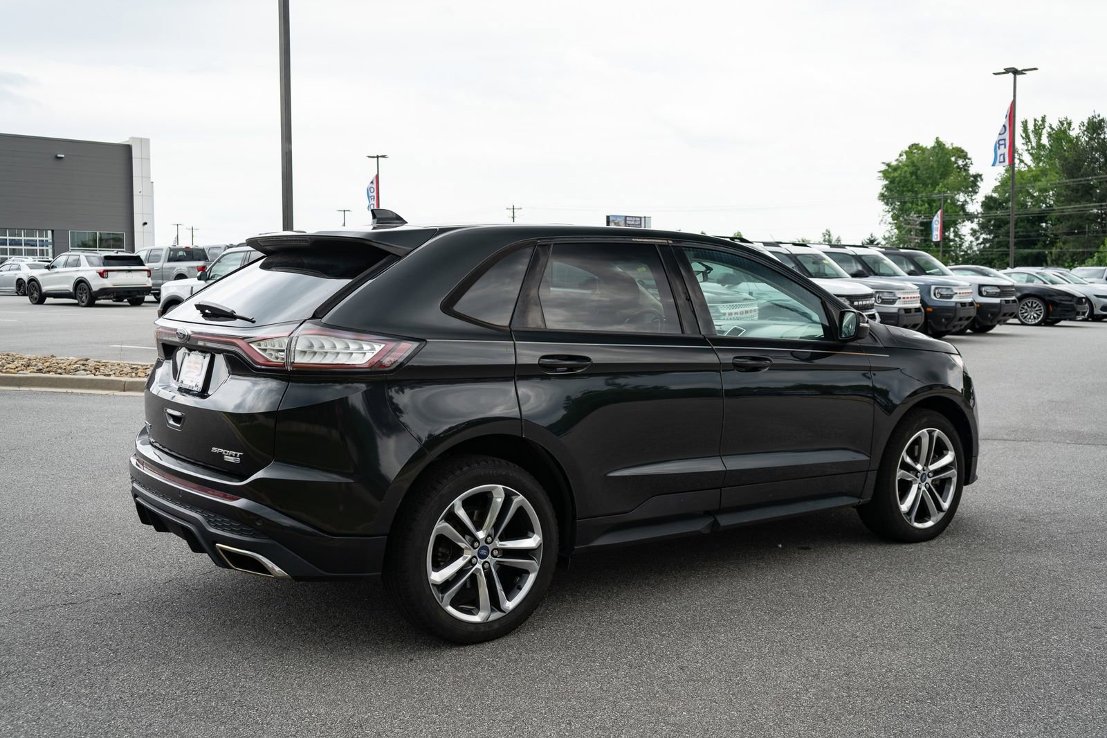 Used 2015 Ford Edge Sport AWD/4WD image 10