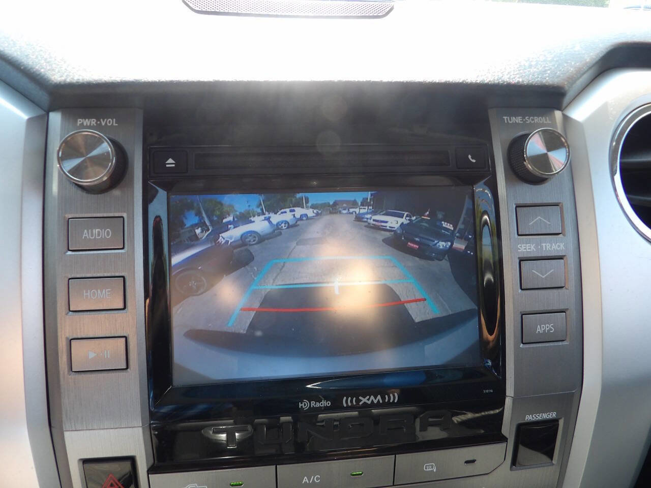 Used 2016 Toyota Tundra SR5 image 13