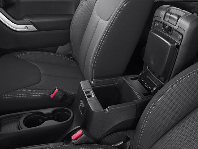 Used 2014 Jeep Wrangler Rubicon w/ Connectivity Group image 40