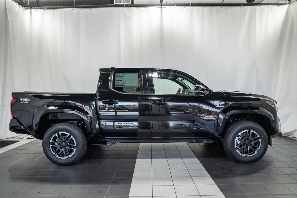 New 2026 Toyota Tacoma TRD Sport AWD/4WD image 3