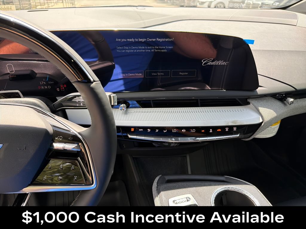 New 2026 Cadillac Optiq Sport 1 w/ LPO, Floor Liner Package AWD/4WD image 25