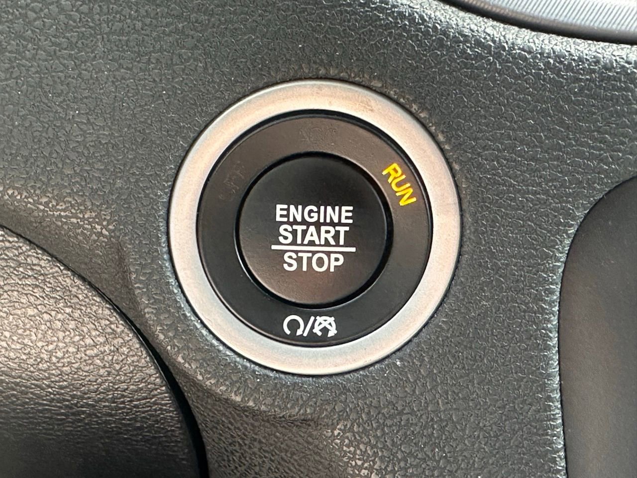 Used 2023 Dodge Charger Scat Pack image 28