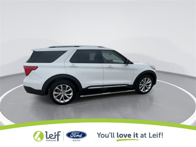 Used 2023 Ford Explorer Platinum w/ Technology Package image 12
