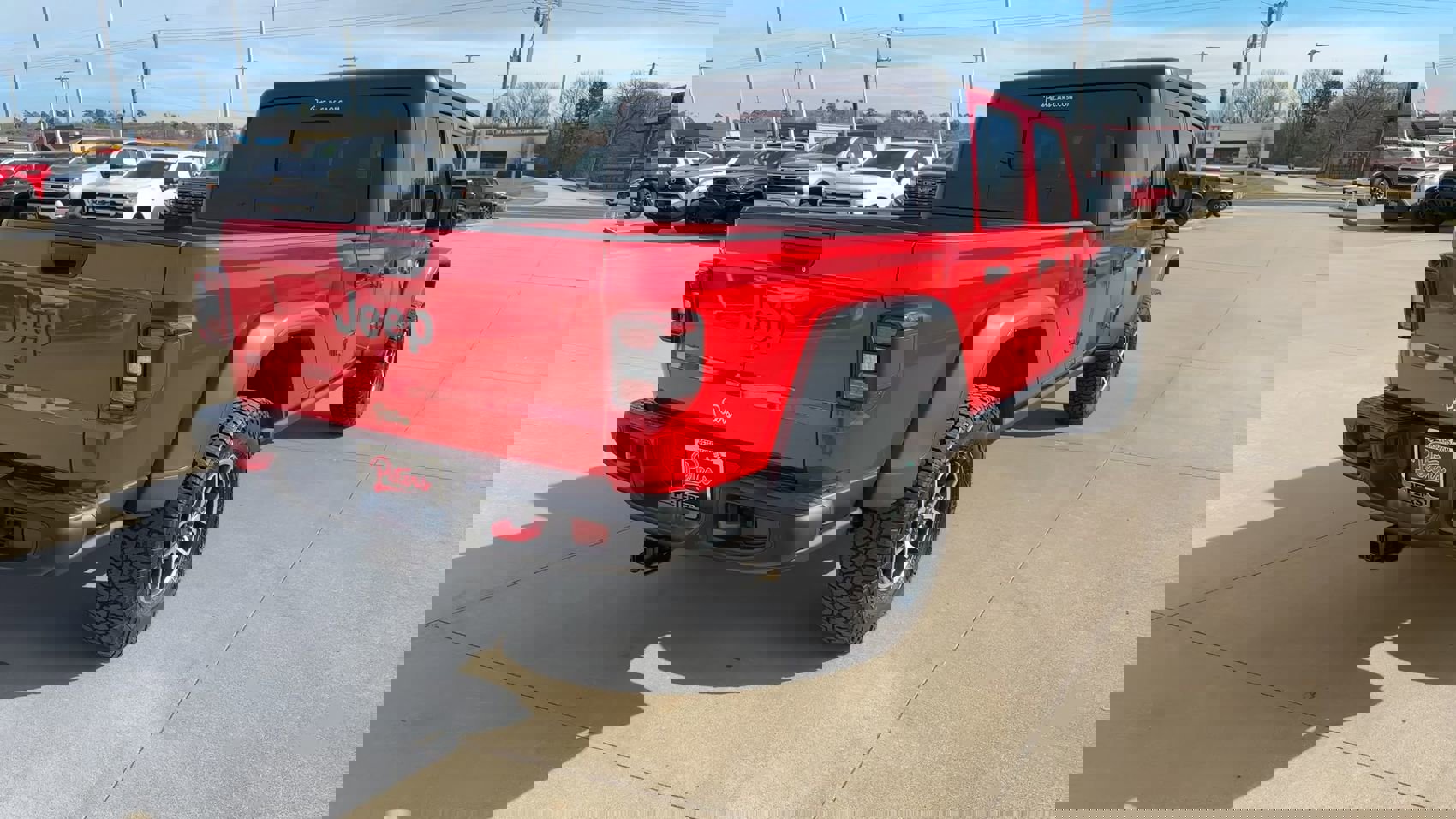 Used 2024 Jeep Gladiator Rubicon w/ Safety Group image 7