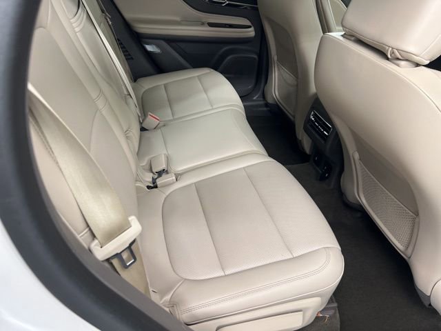 Certified 2023 Lincoln Corsair AWD w/ Equipment Group 101A image 23