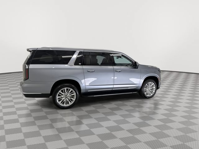 Certified 2025 Cadillac Escalade ESV Premium Luxury AWD/4WD image 11