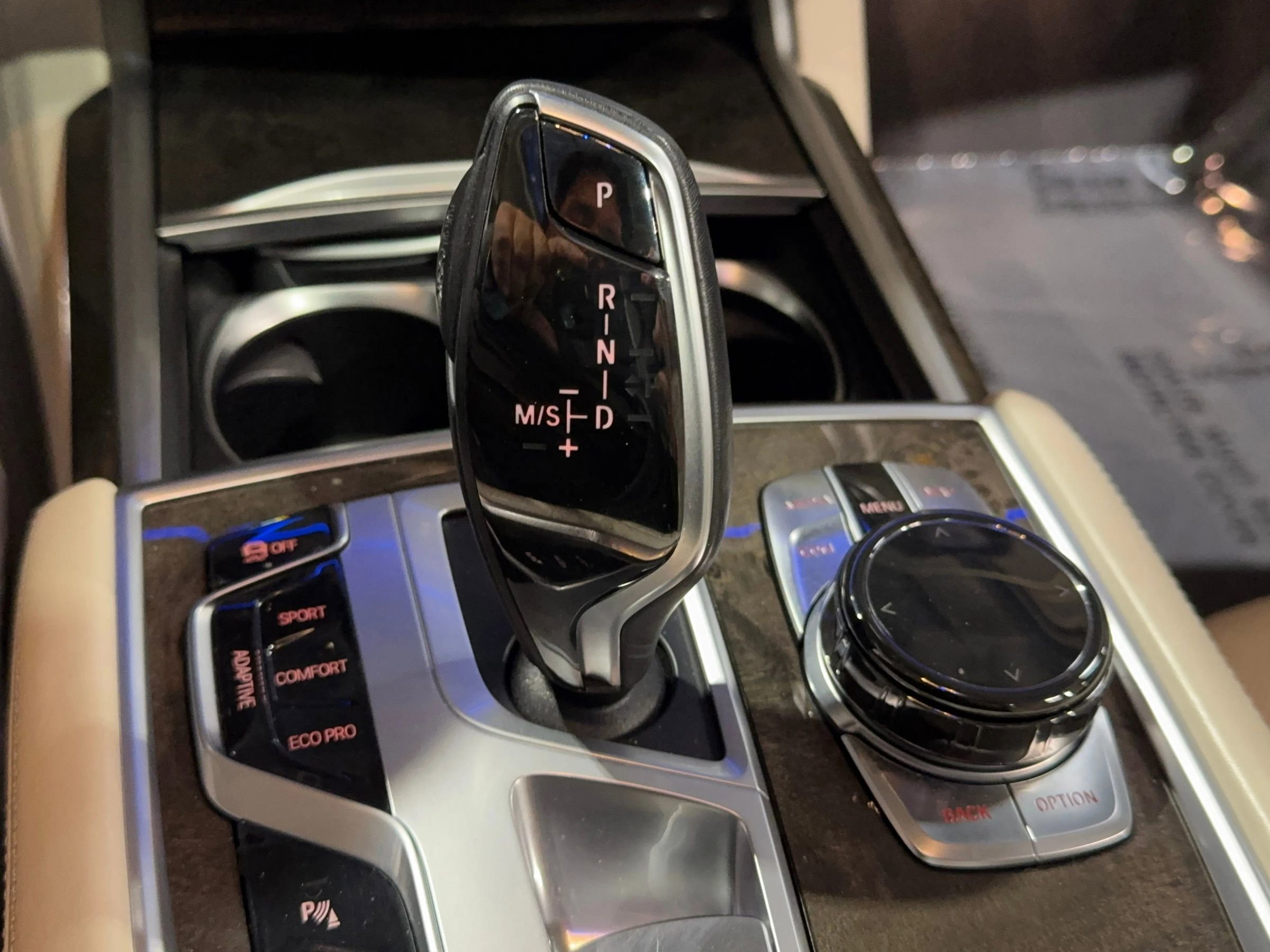 Used 2017 BMW 750i xDrive image 42