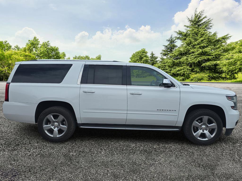 Used 2018 Chevrolet Suburban Premier image 8