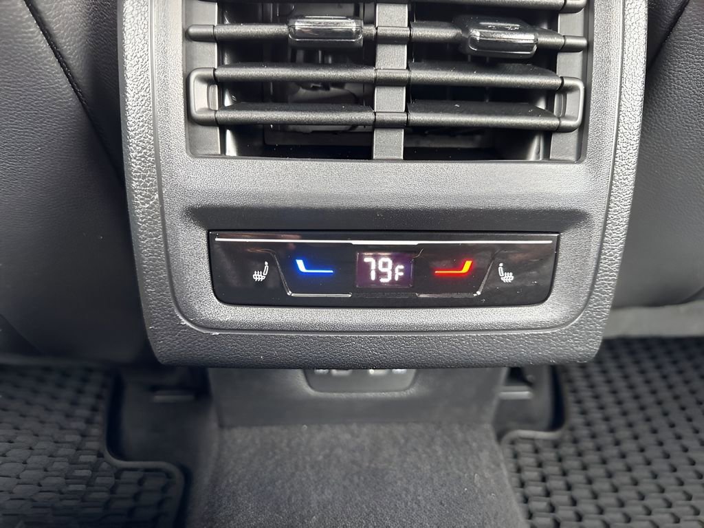 Used 2022 Volkswagen GTI Autobahn image 14