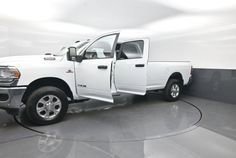 Used 2023 RAM 3500 Big Horn w/ Level 1 Equipment Group image 35