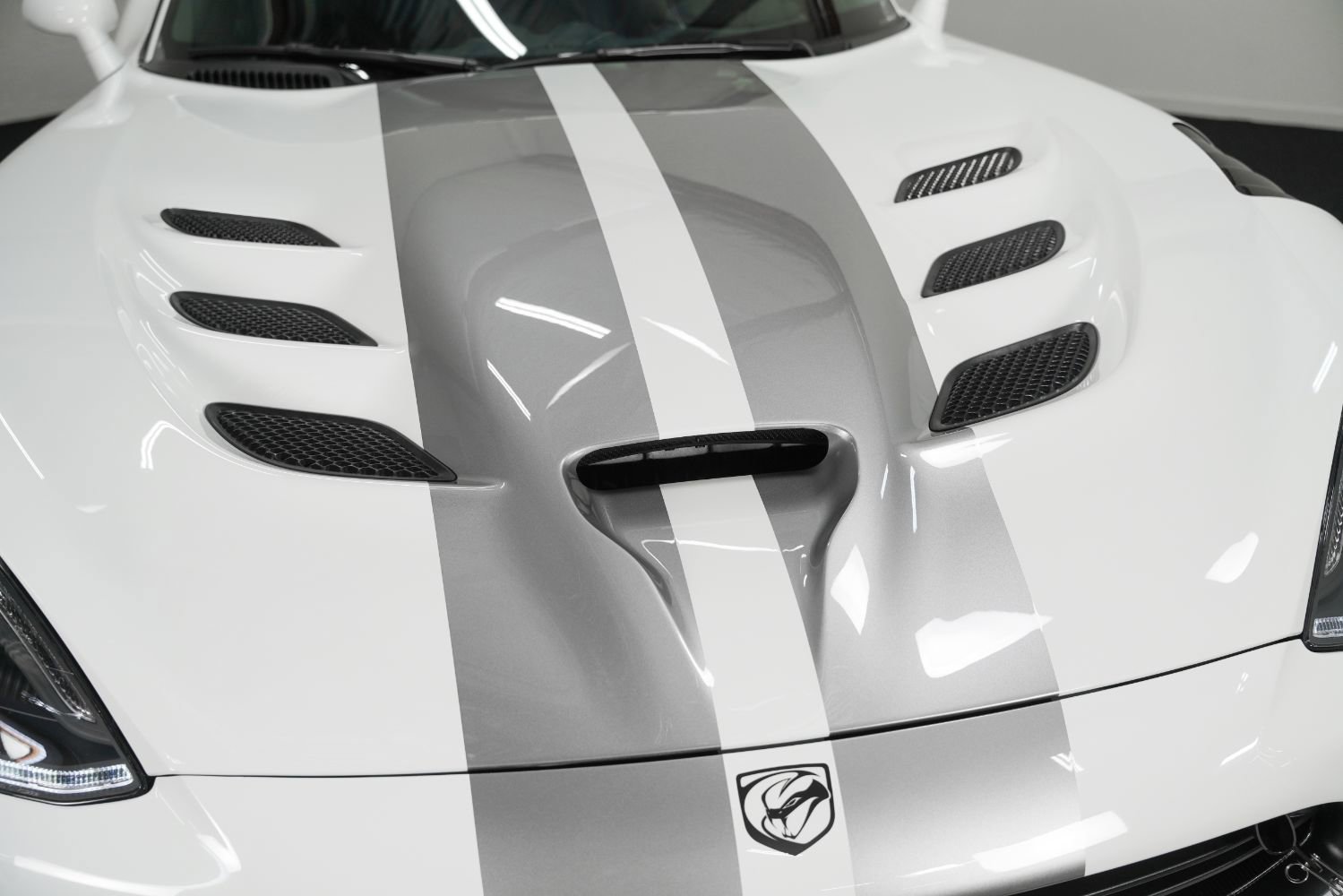 Used 2016 Dodge Viper ACR w/ Extreme Aero Package image 13