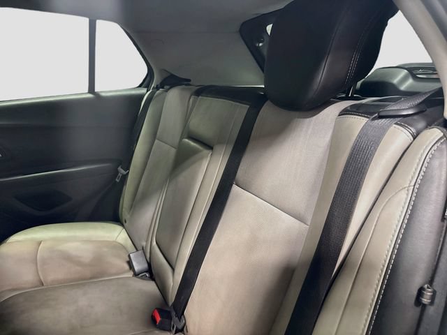 Used 2016 Chevrolet Trax LT w/ LT Convenience Package FWD image 14