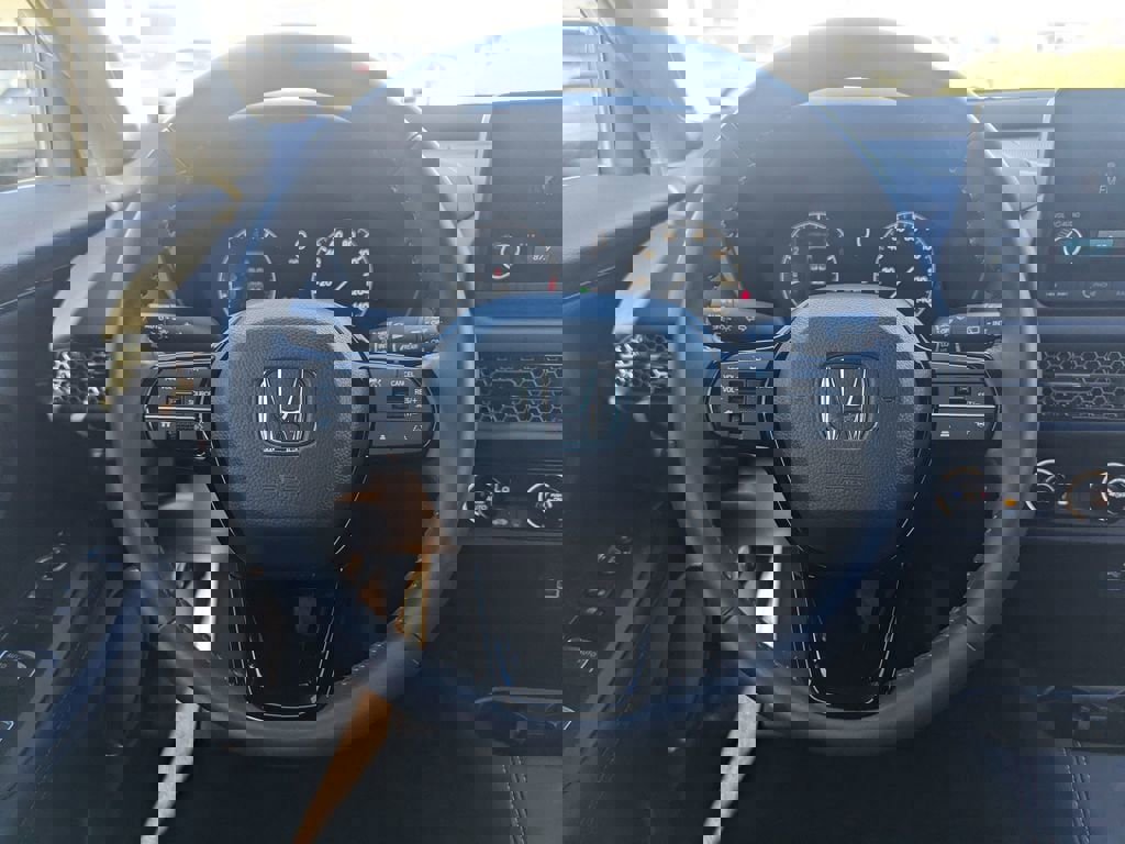 Used 2025 Honda HR-V Sport image 10