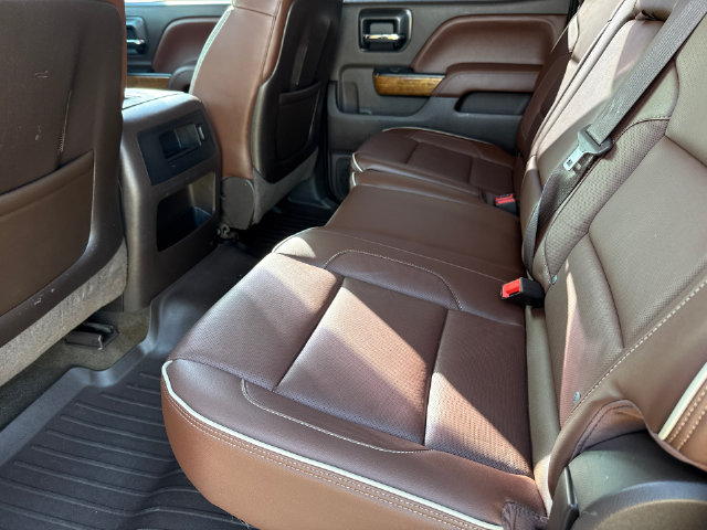 Used 2015 Chevrolet Silverado 2500 High Country w/ Duramax Plus Package AWD/4WD image 17