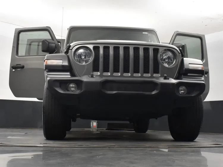 Used 2022 Jeep Wrangler Unlimited Sport AWD/4WD image 8