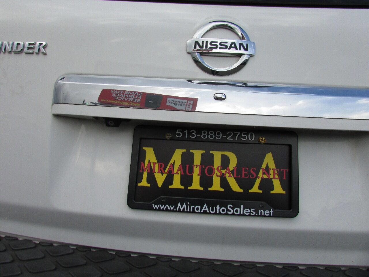 Used 2010 Nissan Pathfinder LE image 35