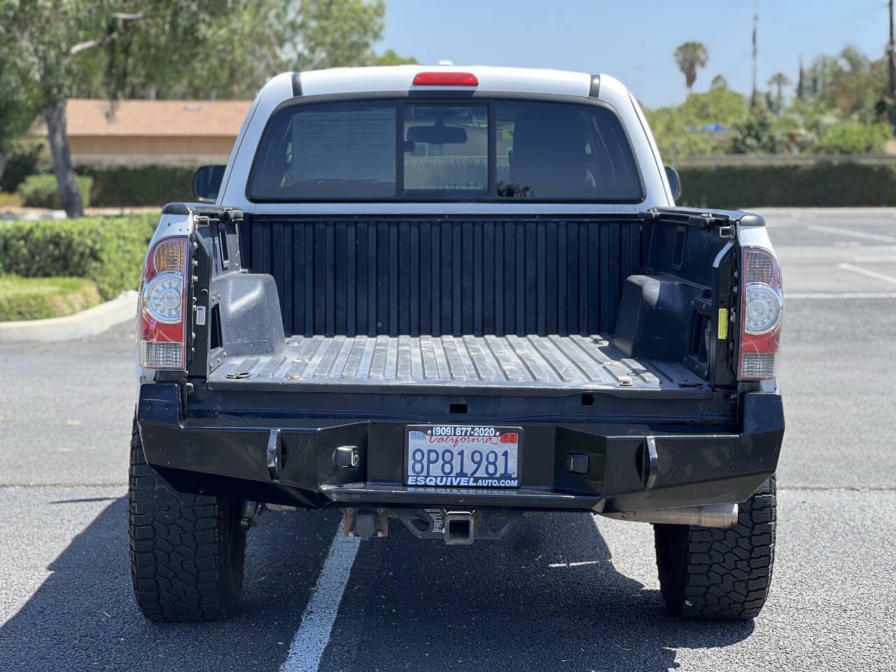 Used 2010 Toyota Tacoma PreRunner w/ TRD Off-Road Pkg RWD image 12