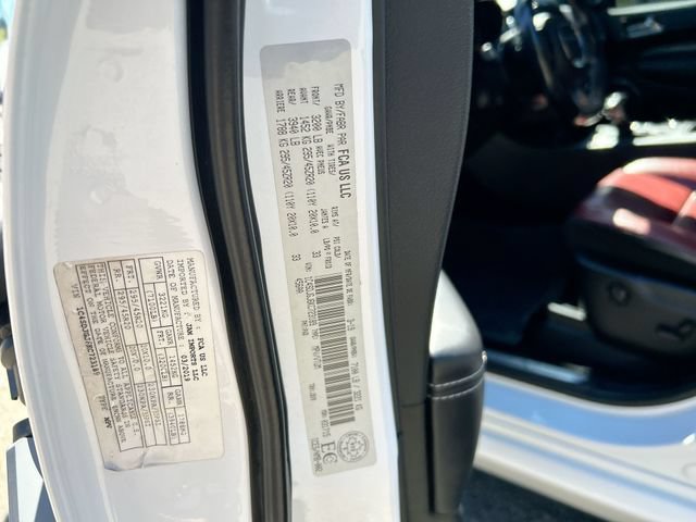 Used 2019 Dodge Durango SRT w/ Technology Group AWD/4WD image 34