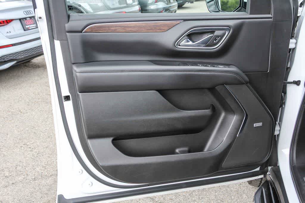 Used 2021 Chevrolet Tahoe High Country RWD image 22