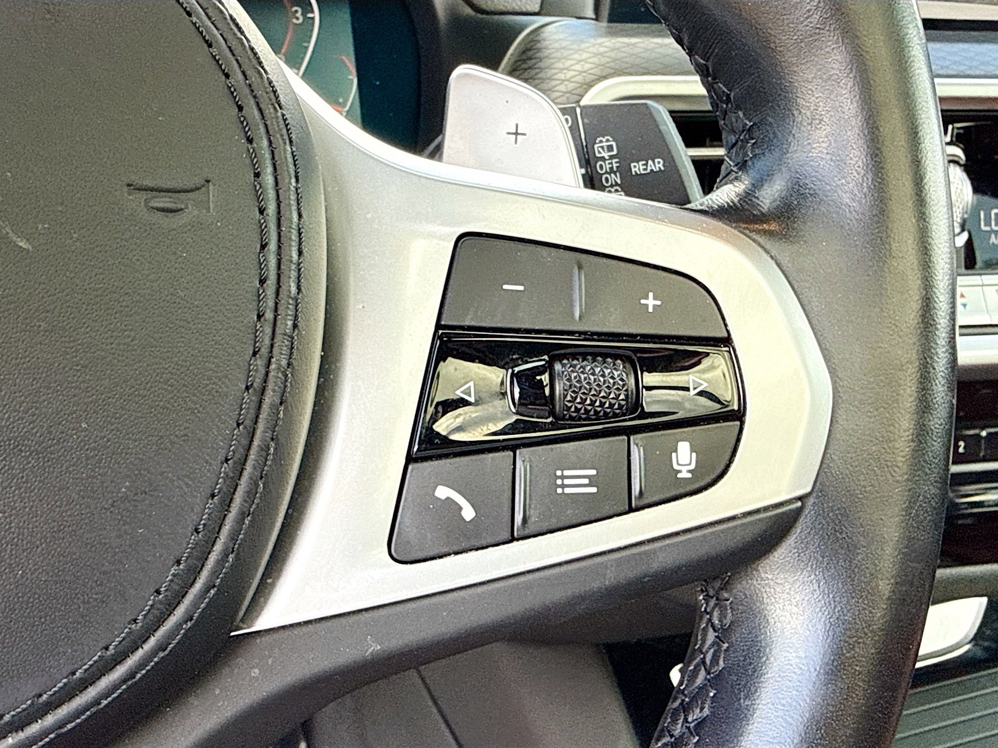 Used 2023 BMW X3 xDrive30i w/ M Sport Package image 39