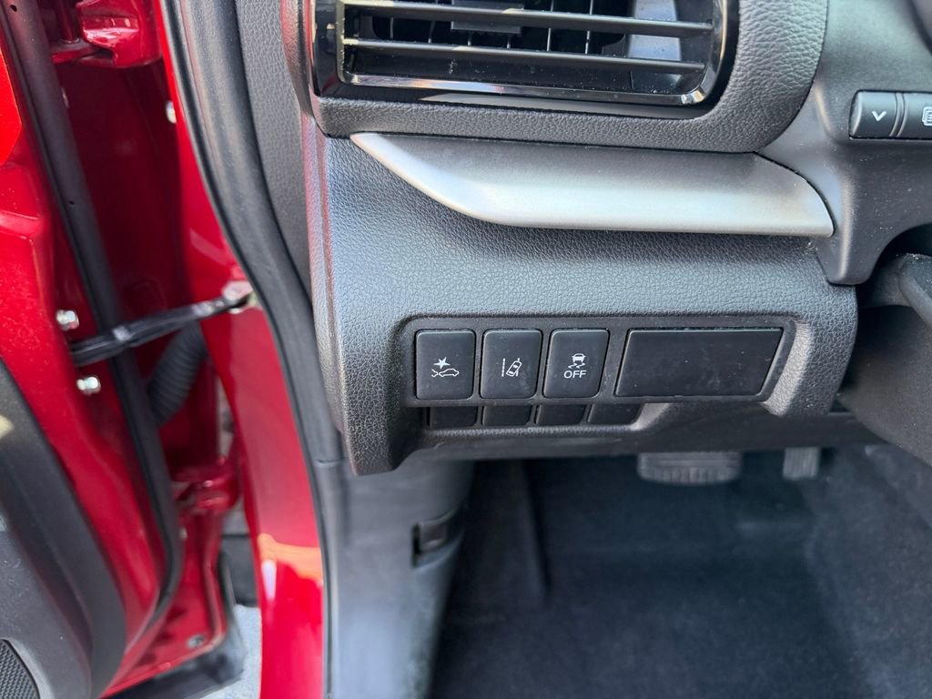 Used 2024 Mitsubishi Eclipse Cross ES AWD/4WD image 30