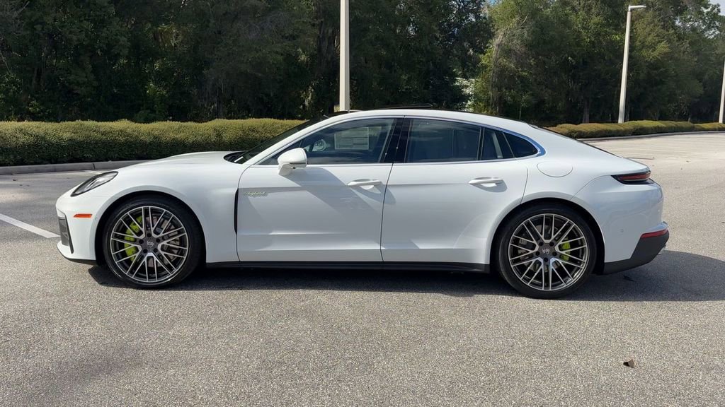 New 2026 Porsche Panamera 4 image 5